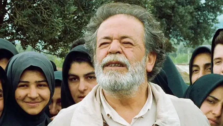 نسخه بازسازی‌شده «زیر درختان زیتون» اثر عباس کیارستمی افتتاح‌کننده جشنواره جهانی فجر شد