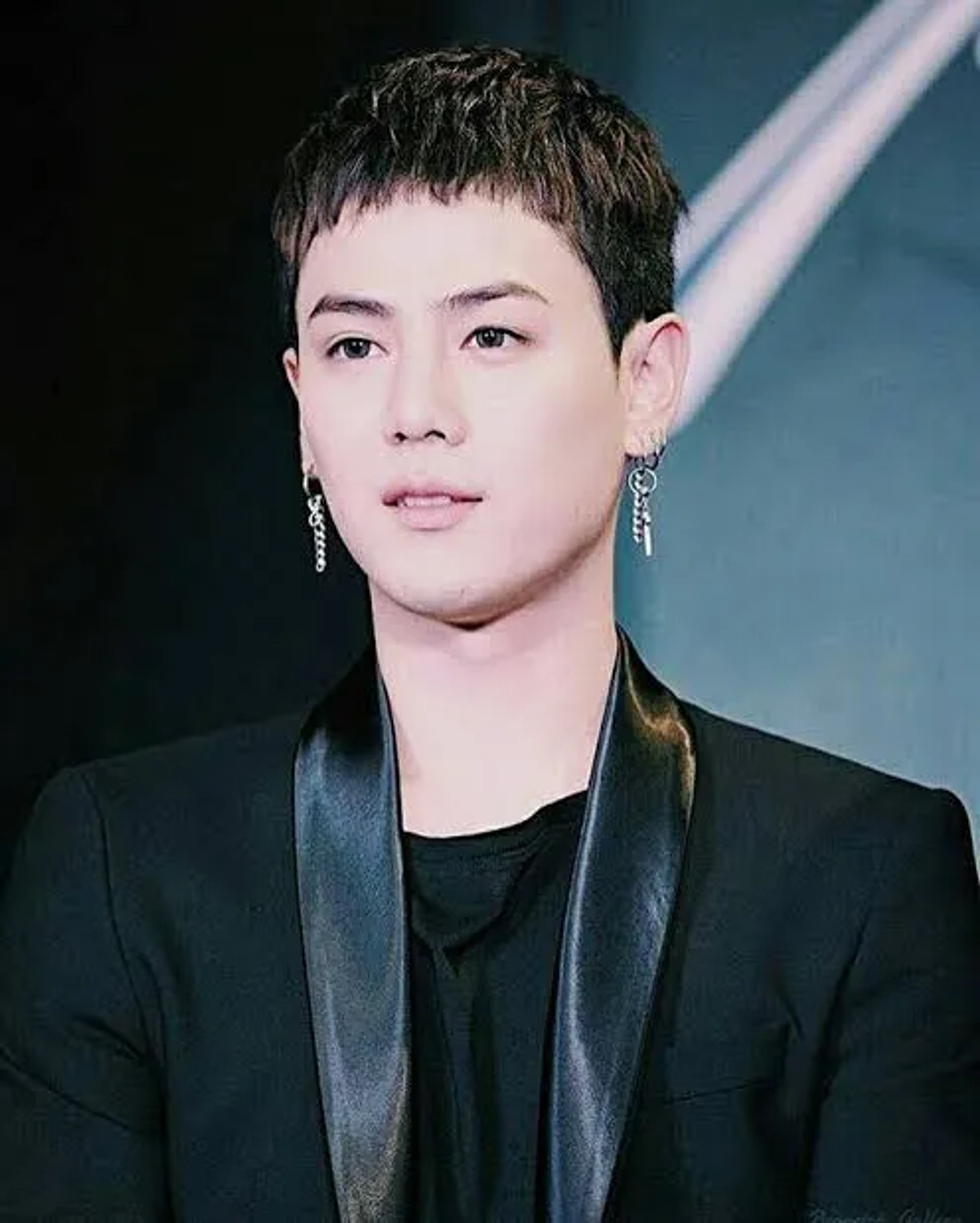 پائوپچ چارونسوک