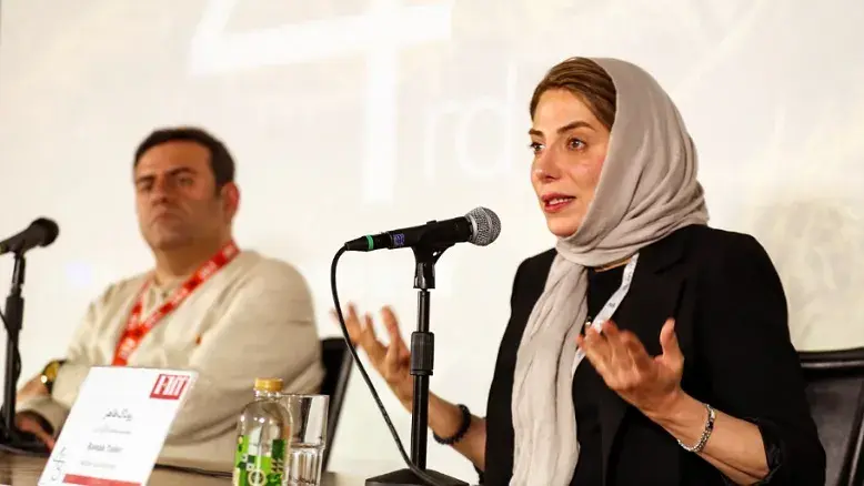 روناک طاهر از تجربه بازگشت به ایران پس از ۲۰ سال سخن می‌گوید