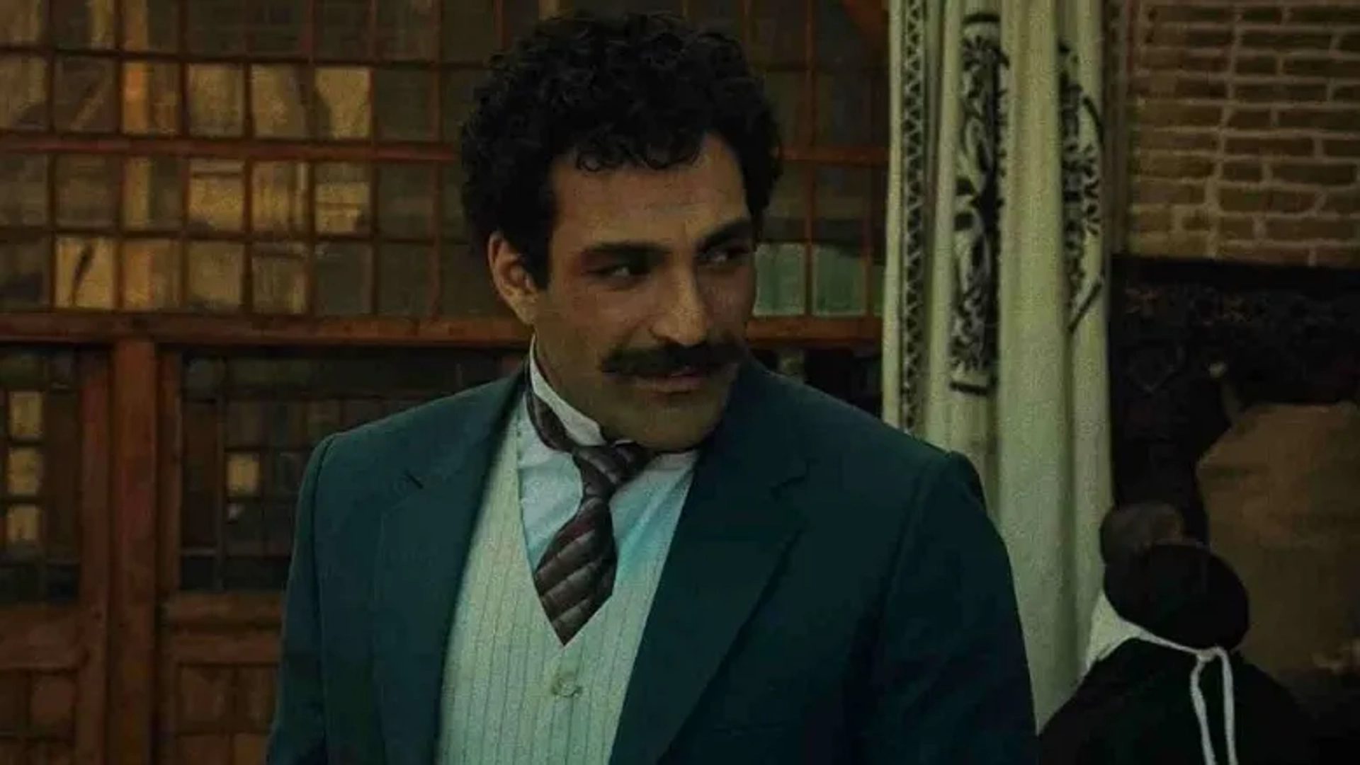 آلبوم تصاویر حمید صفت؛ از رپ خواندن تا پسر عطاالدوله!