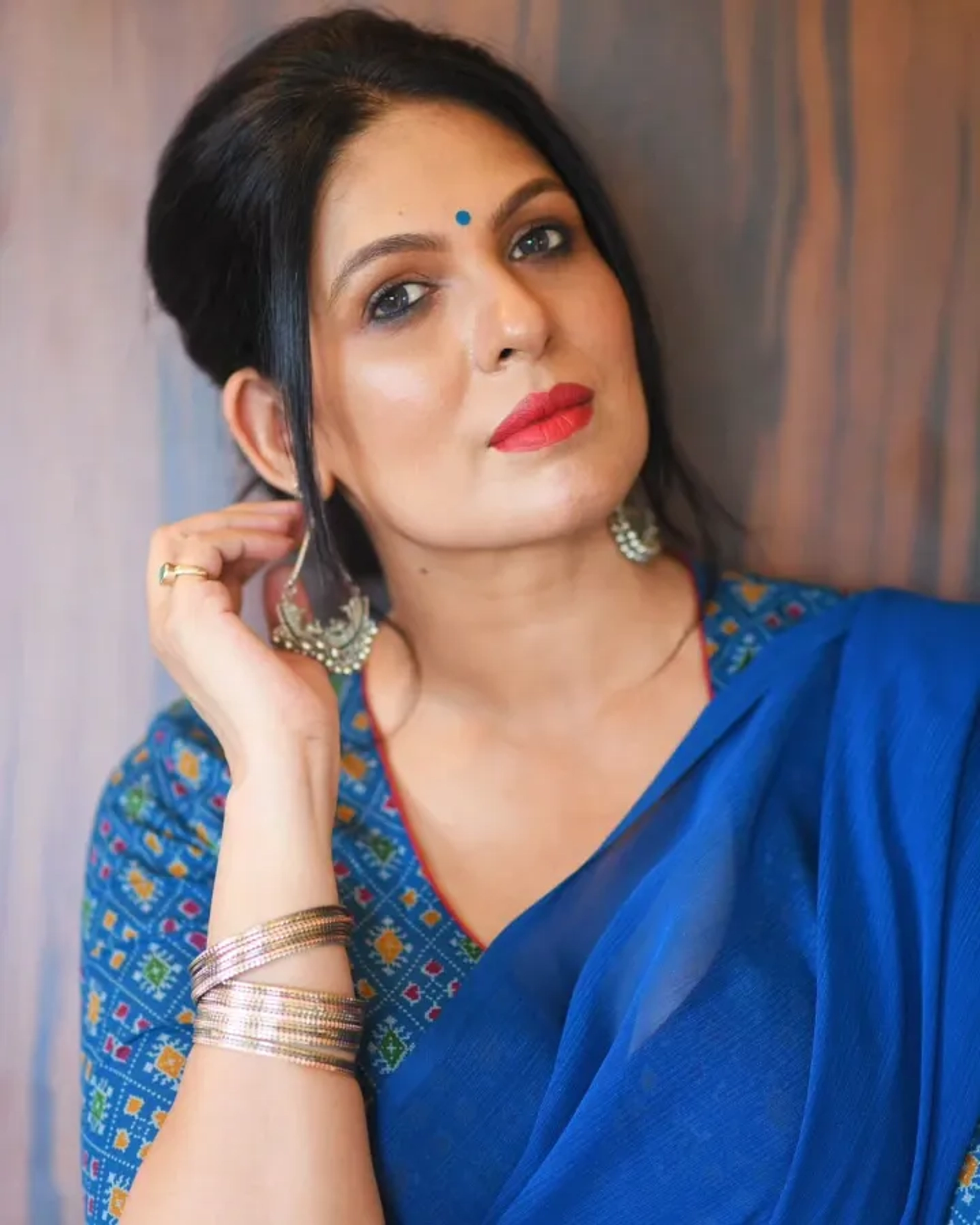 اکاوالی خانا