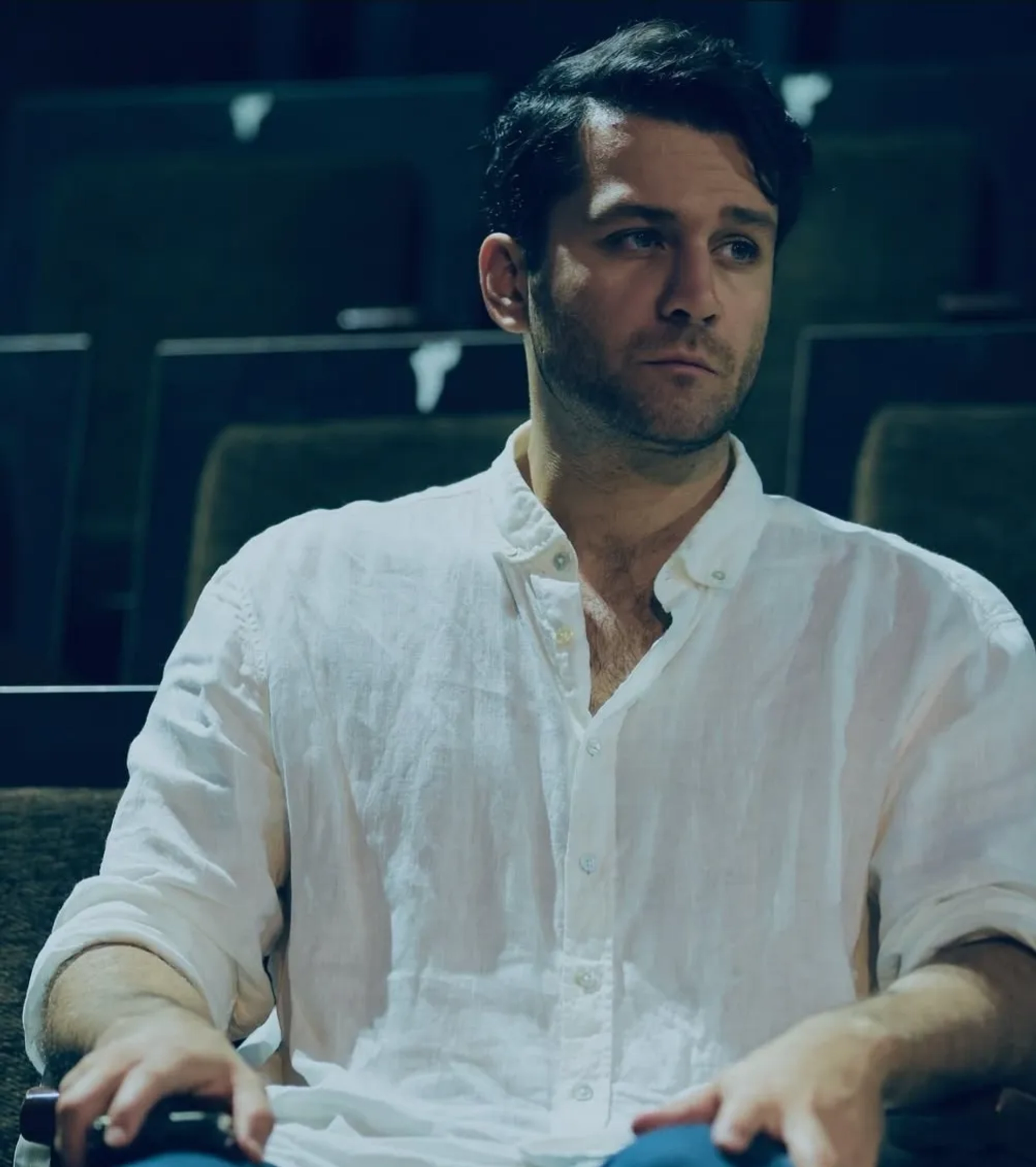 صحبت‌های منصور سریال بامداد خمار درباره شروع بازیگری