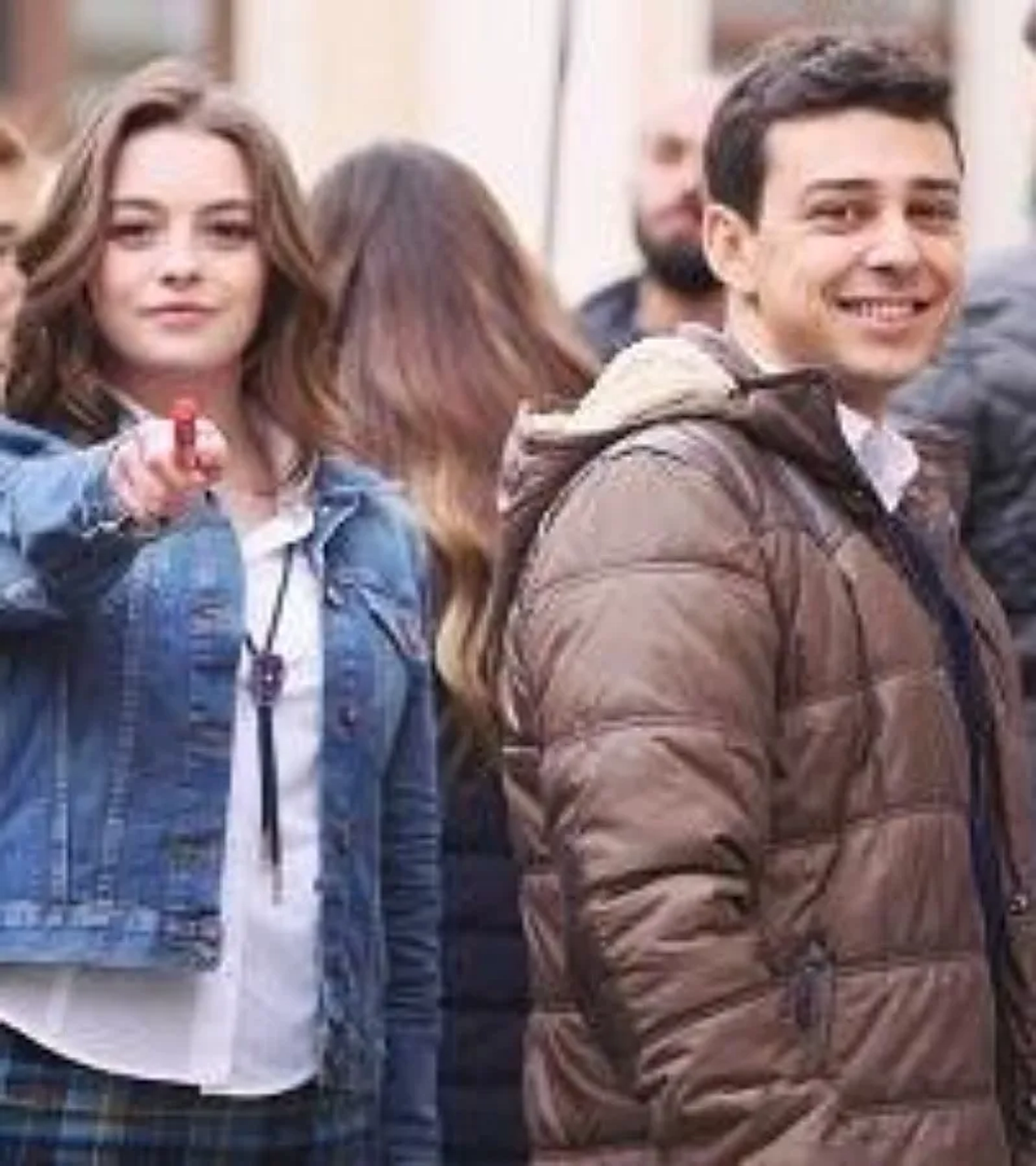 ابراز عشق خنده‌دار ندیم به آسیه در «تلخ و شیرین»: یالا فوت کن تو چشمم!