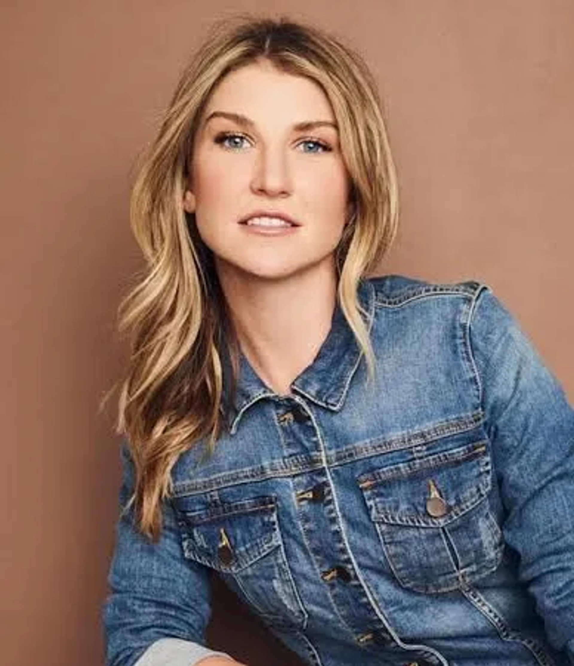 امی متینگلی