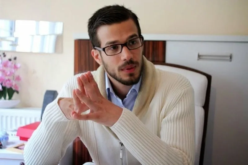 امور ییگیت وانلی