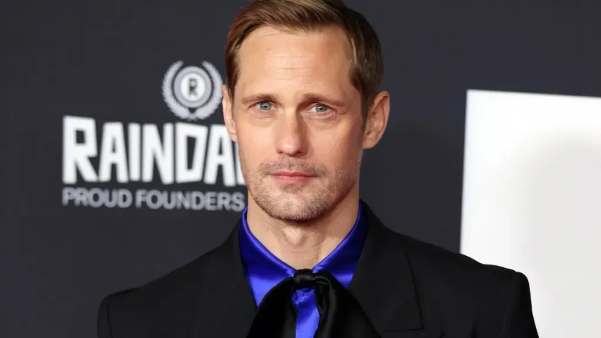 وحشت در شمال غربی اقیانوس آرام؛ جزئیات داستان و بازیگران فیلم جدید الکساندر اسکارشگرد فاش شد