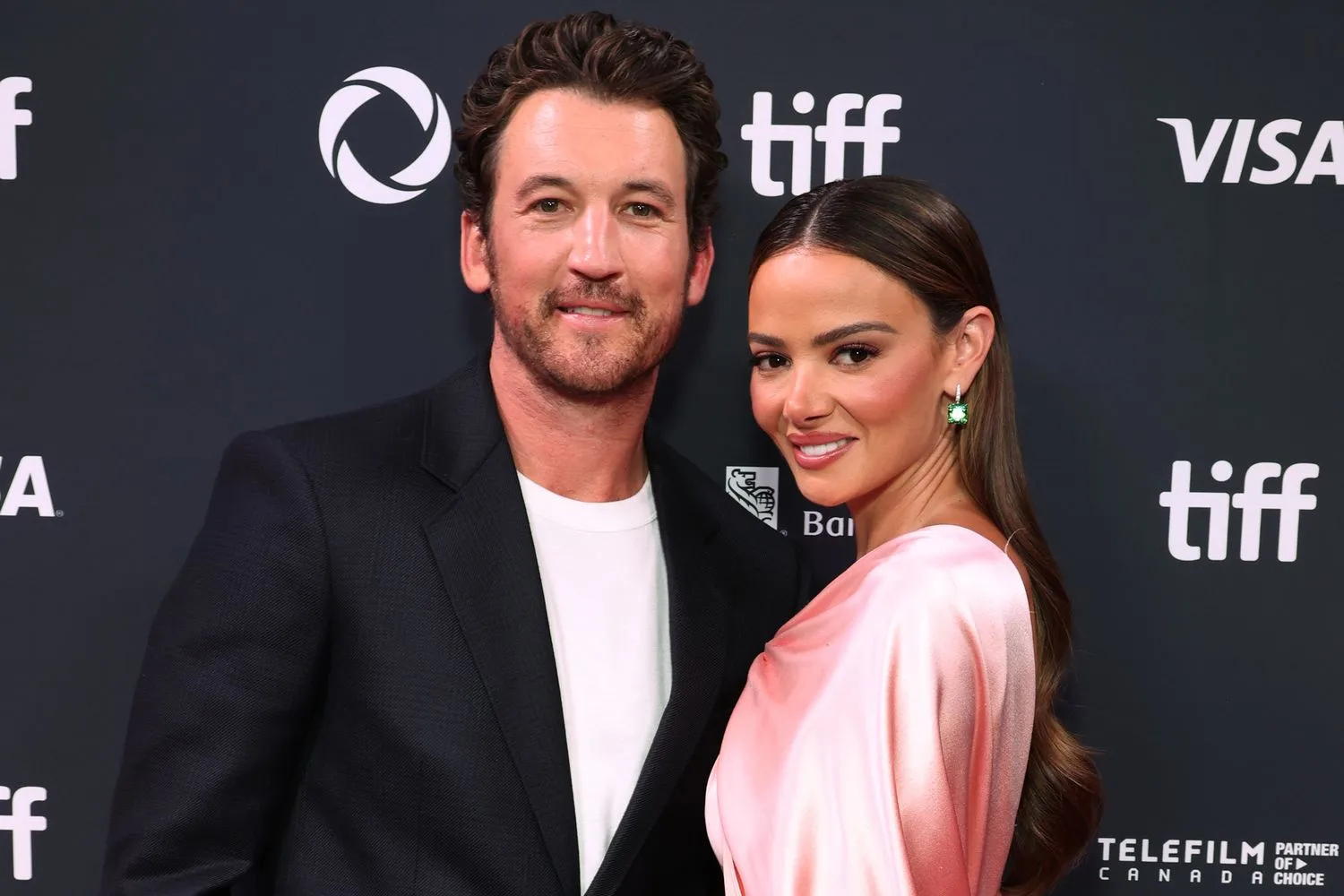 مایلز تلر و همسرش کِلی اسپری