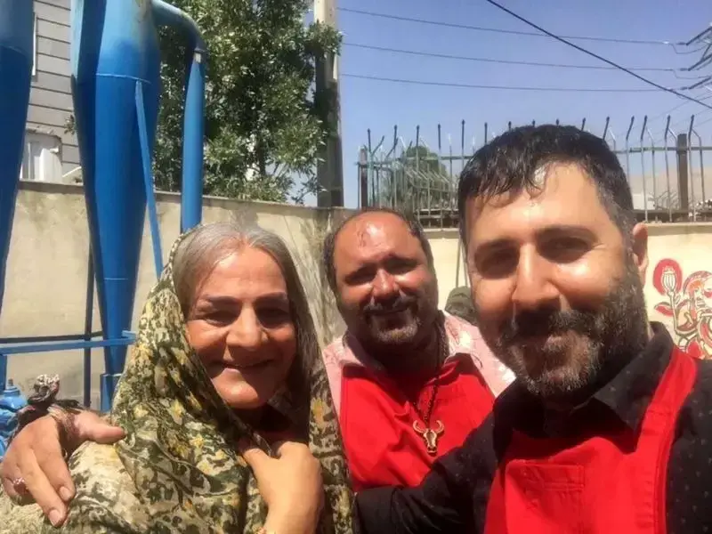 تصاویر جدید سیاوش چراغی پور با گریم زنانه 2