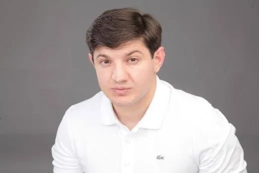 بنیک آراکلیان