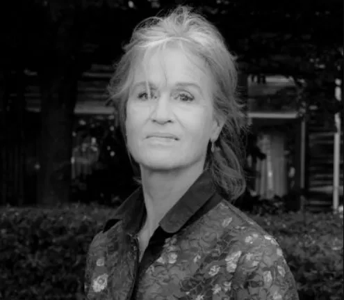 مونیک کرامر