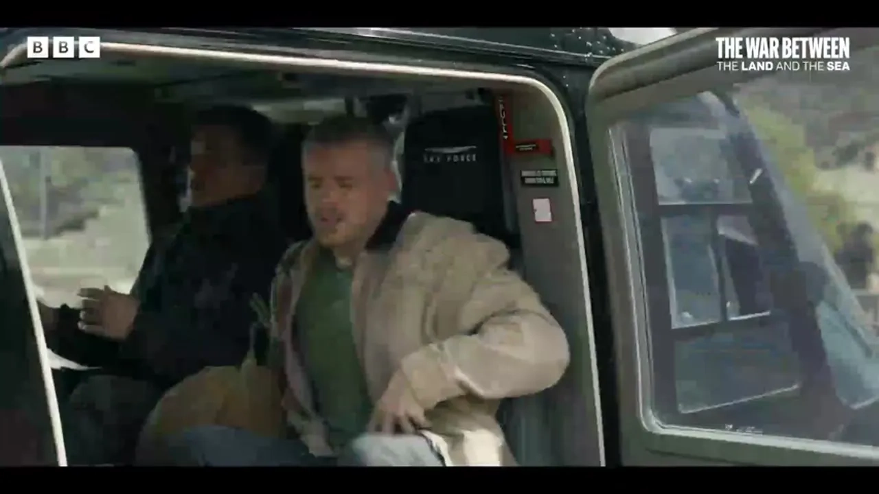 تریلر مینی‌سریال جنگ بین خشکی و دریا ۲۰۲۵ The War Between the Land and the Sea