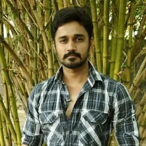 مایکل تانگادورای