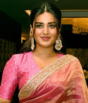 نیدهی آگاروال