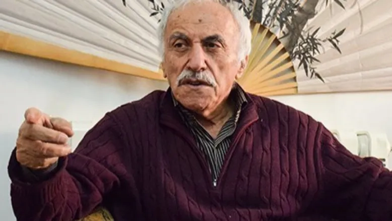 عزت‌الله رمضانی‌فر: بدون تئاتر، بازیگر ماندگار نمی‌شوید