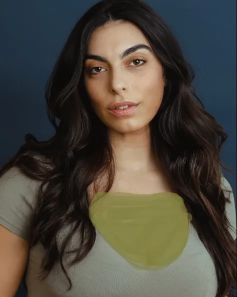 کریستینا ماوروناس