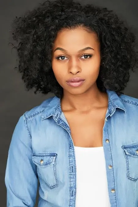 عزیزا اسکات