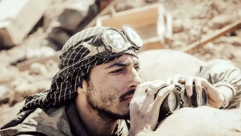 فیلم «مجنون» بدون سینما هم فروخت؛ فروش میلیاردی در اکران‌های مردمی