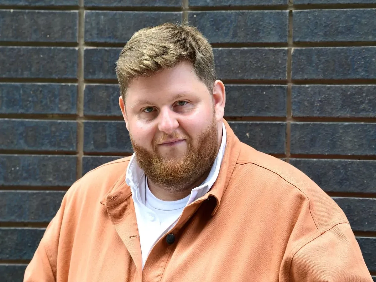 لوئیس ایان بری