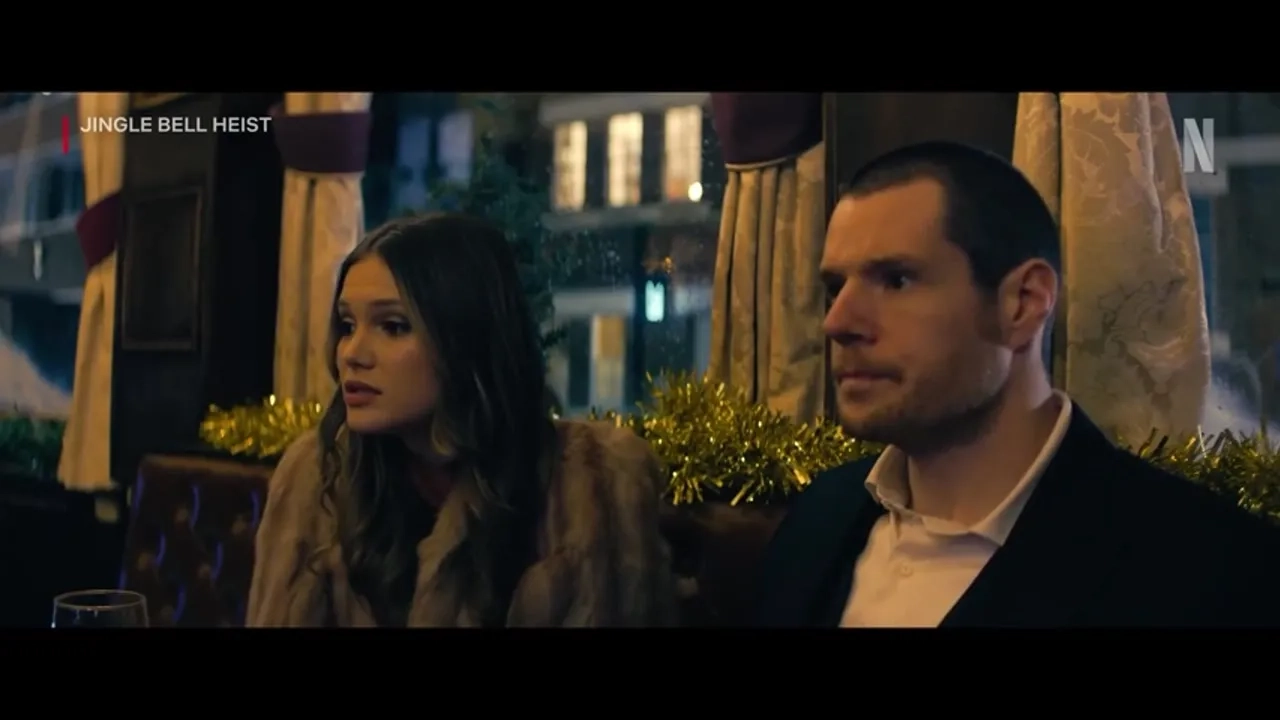 تریلر فیلم دزدی در شب کریسمس  Jingle Bell Heist ۲۰۲۵