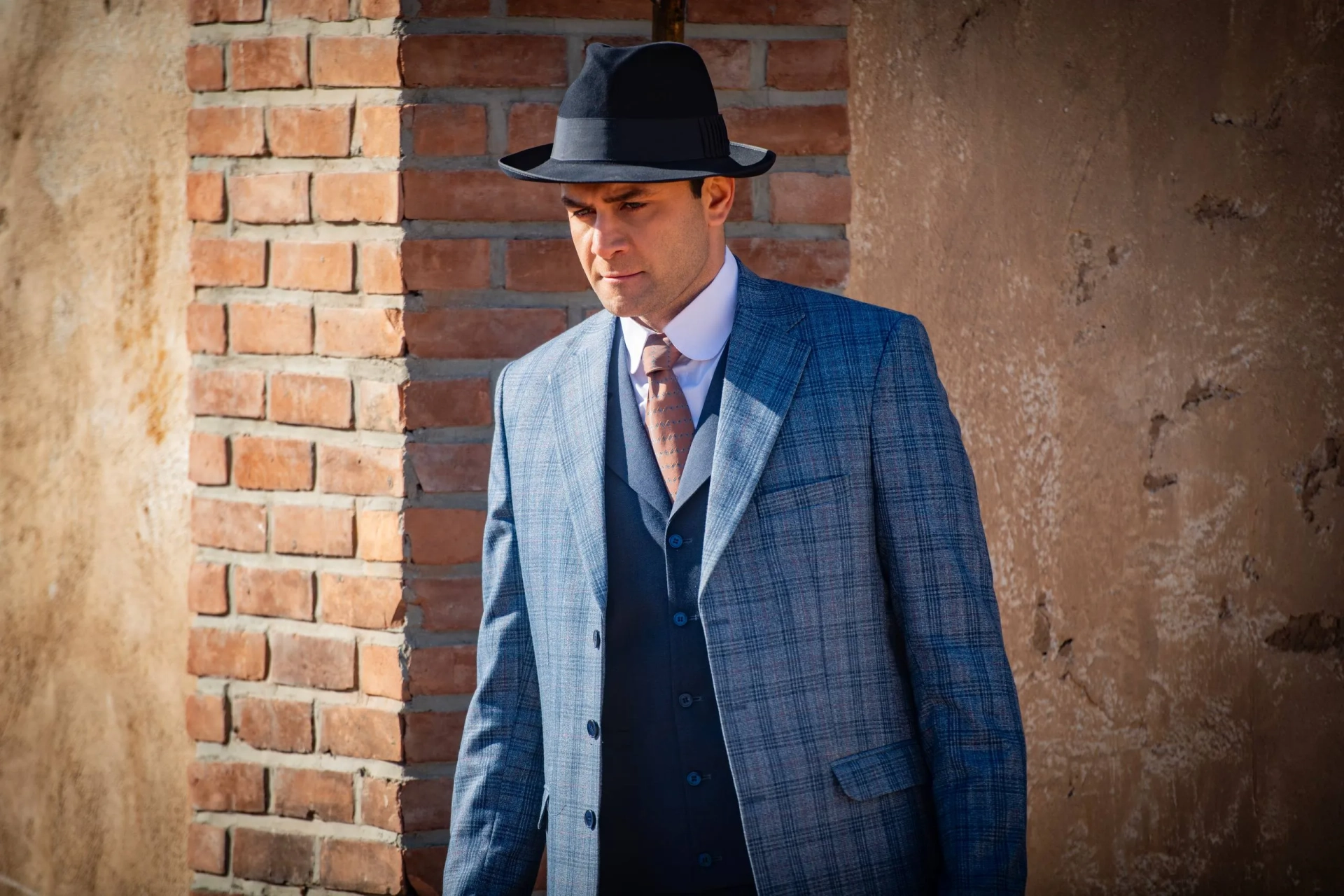 تیزر قسمت آخر فصل اول سریال «بامداد خمار» منتشر شد