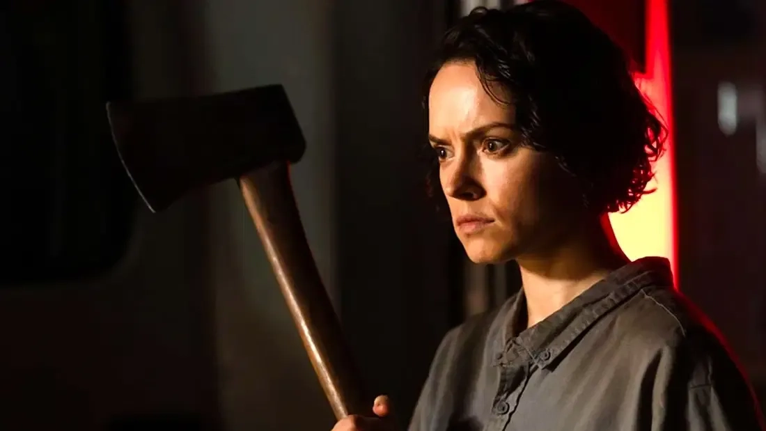 تاریخ پخش «ما مردگان را دفن می‌کنیم»؛ استراتژی Vertical برای تصاحب گیشه ژانویه با درام زامبی‌محور