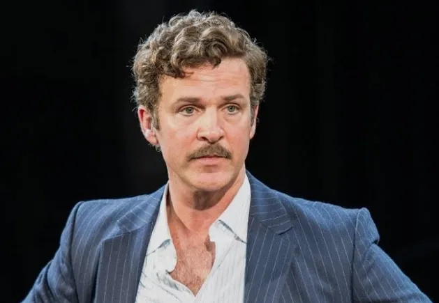 دوگالد بروس-لاکهارت