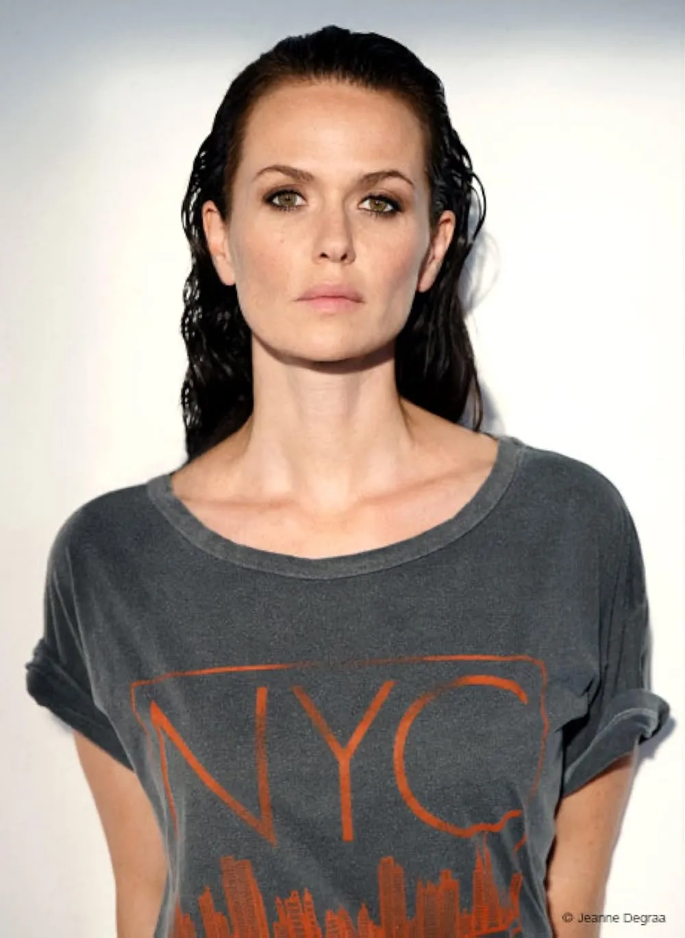 ملیکا فروتن