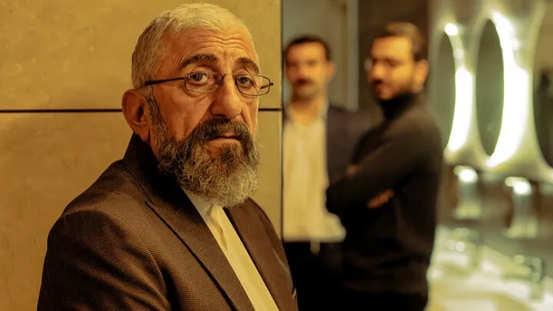 اولین تصاویر «جهان مبهم هاتف» منتشر شد؛ فیلمی متفاوت در سودای سیمرغ