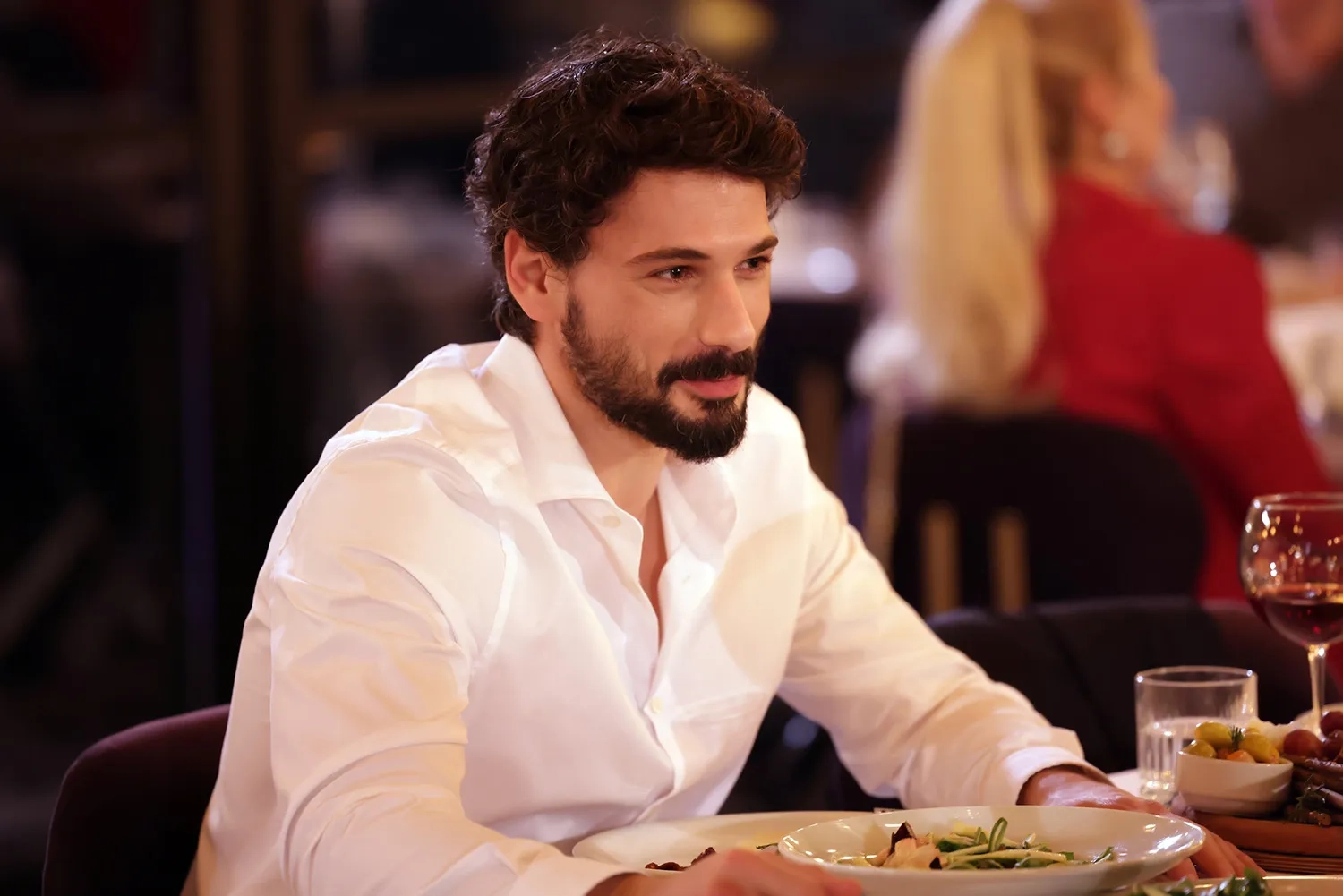 سریال جددید دنیز جان اکتاش، «Yeraltı»؛ خیز بلند شبکه NOW و مدیایاپیم برای تسخیر ریتینگ ۲۰۲۶ 