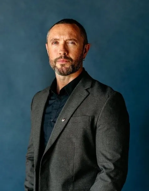 کایل کائوویکا هریس