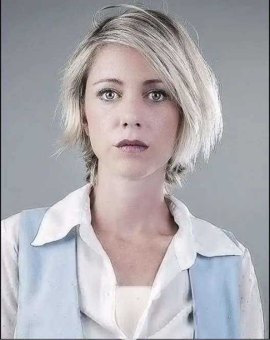 ورونیکا اینتیل