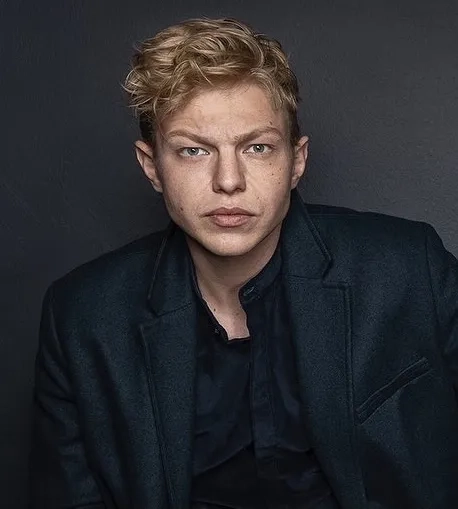 لئونارد کونز