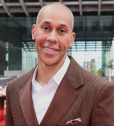 هوبرت  دیویس