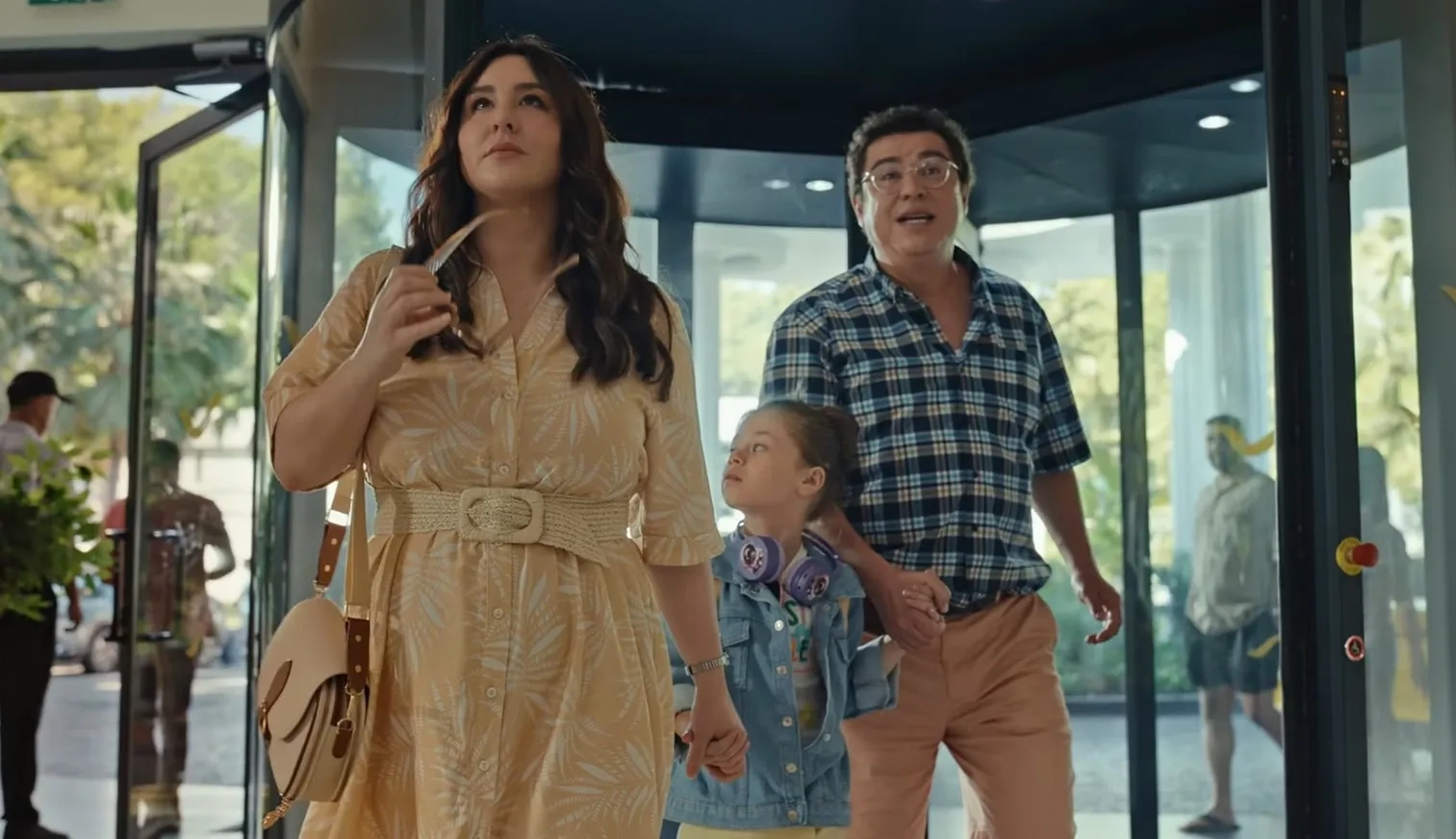 فیلم ترکی آیا ما خوشحالیم؟ (Mutluyuz Mu? - 2026)