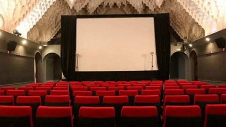 خبری از بازگشایی دوباره سینماهای ایران و آمادگی اکران نوروزی 