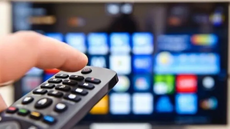 برنامه‌های مخصوص تحویل سال ۱۴۰۵ تلویزیون چه هستند؟