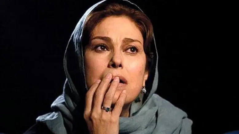 مهرانه مهین‌ترابی یک مجری برنامه با موضوع ایران شد