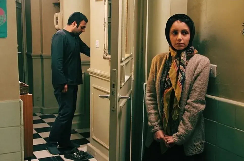 فیلم ارسال آگهی تسلیت برای روزنامه (Sending a Condolences Ad for Newspaper 2014)