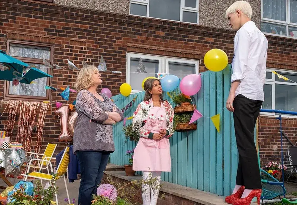 فیلم همه در مورد جیمی صحبت می‌کنند (Everybody's Talking About Jamie 2021)