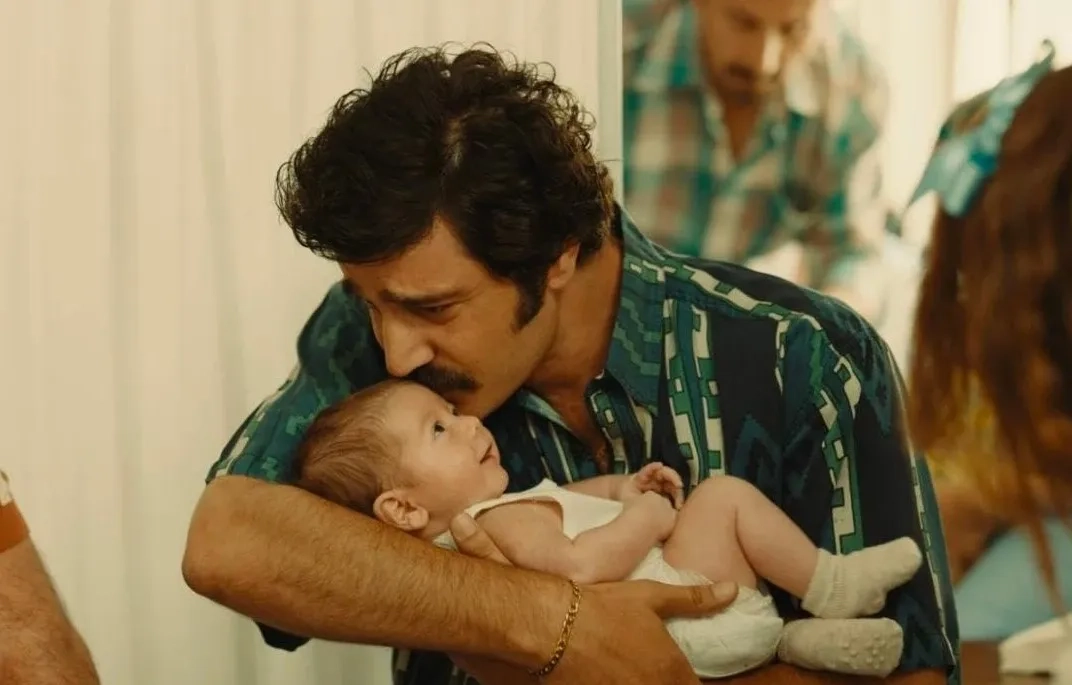 فیلم خاطره ات کافیه (Hatiran Yeter 2024)