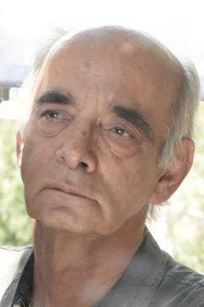 داریوش عیاری