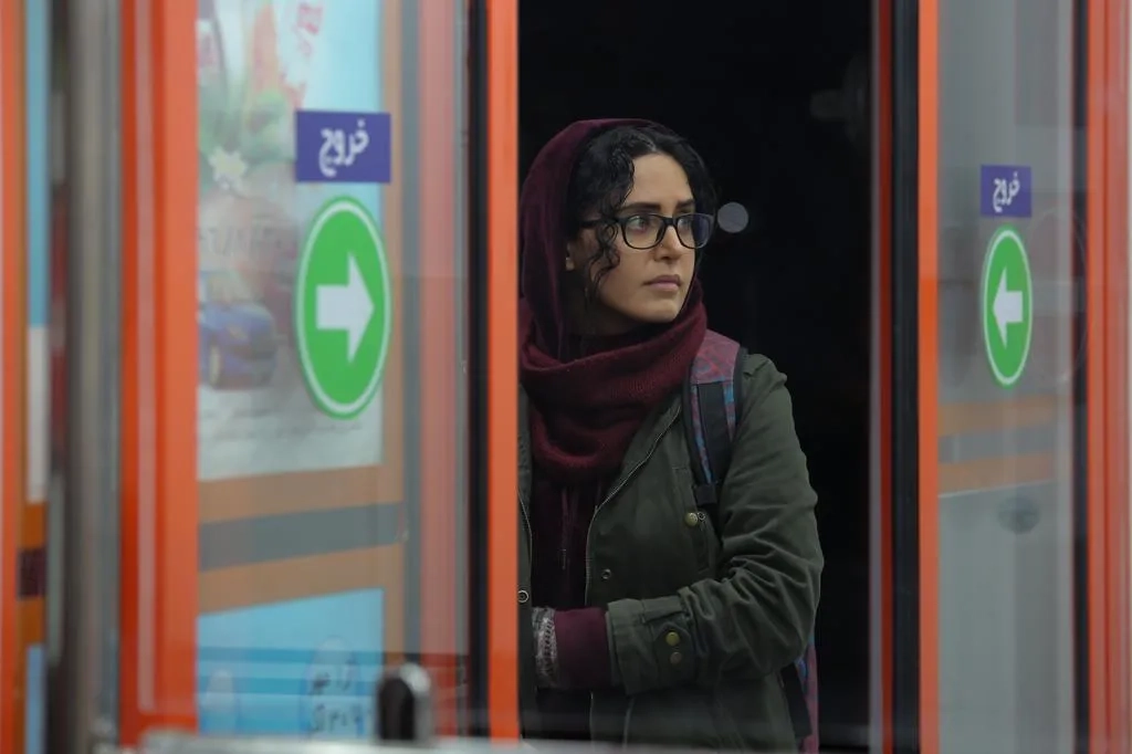 فیلم سراسر شب (All Through the Night 2020)