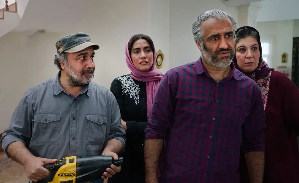 فیلم ویلای ساحلی 1401