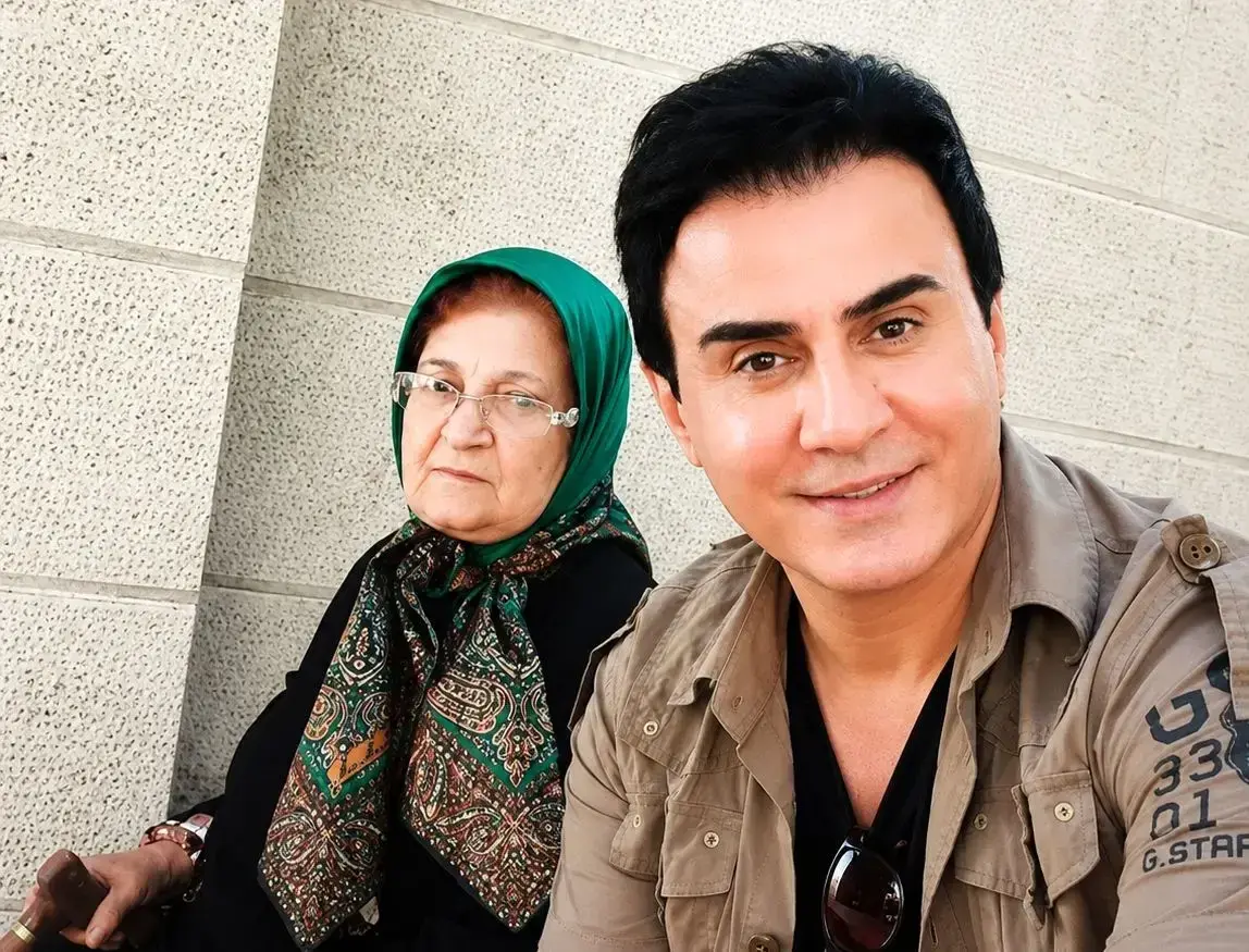 داریوش فرضیایی عزادار شد؛ مادر عمو پورنگ درگذشت