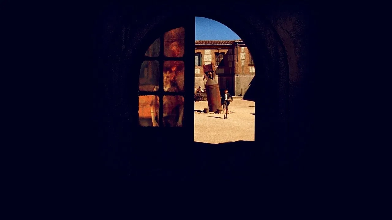 فیلم ستون فقرات شیطان (The Devil's Backbone 2001)