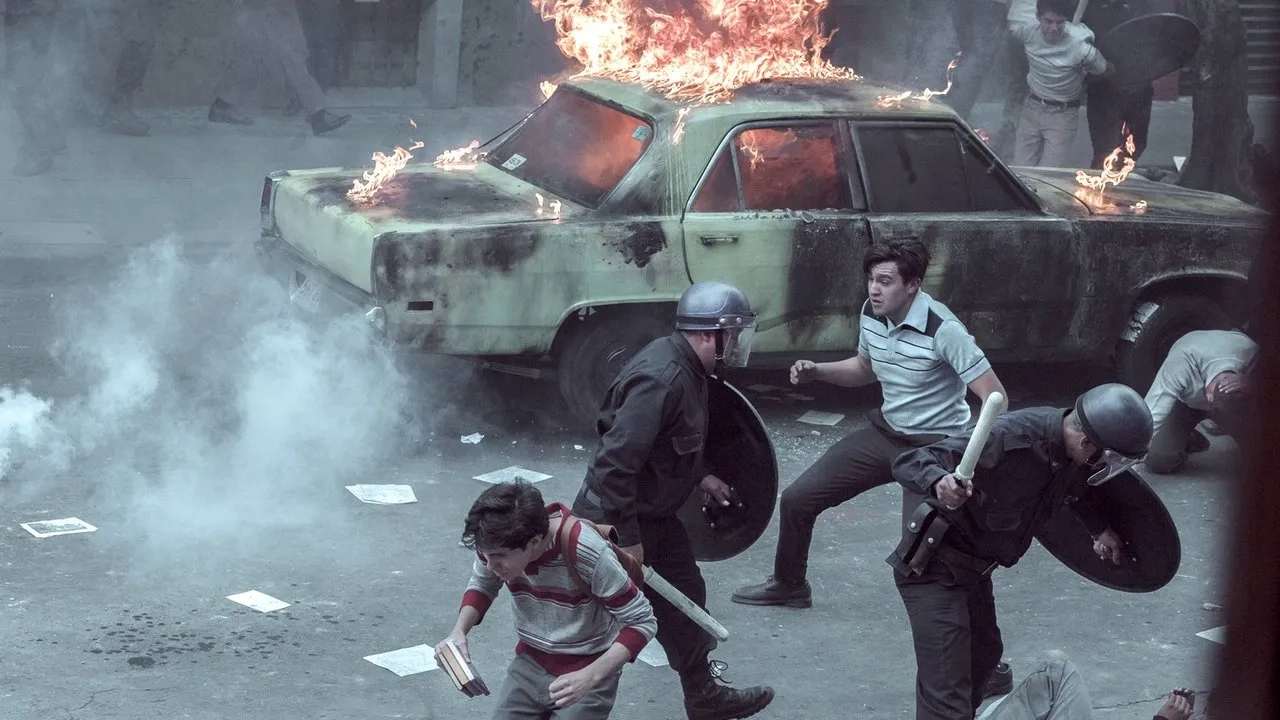 سریال دشمن ناشناخته (An Unknown Enemy 2018)
