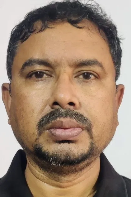 طارق عمر خان