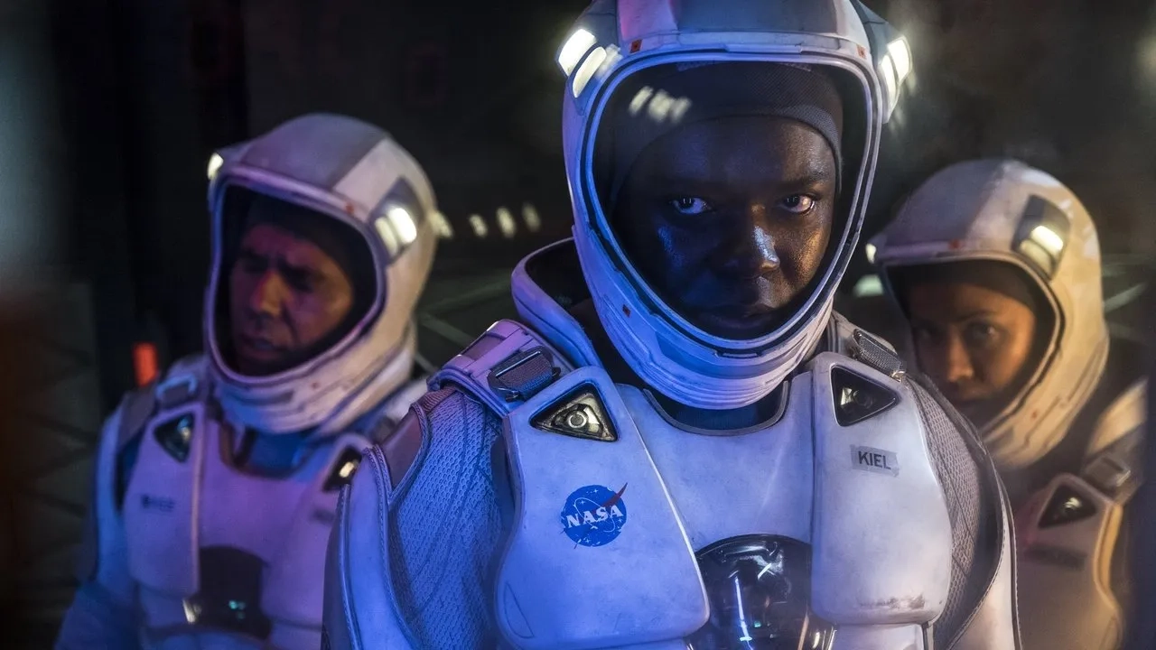 فیلم پارادوکس کلاورفیلد (The Cloverfield Paradox 2018)