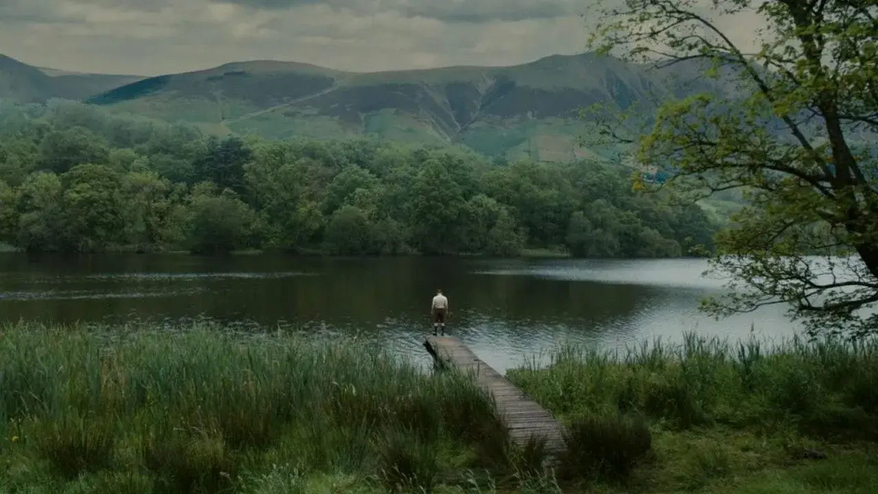 فیلم بچه های ویندرمر (The Windermere Children 2020)