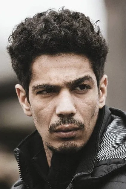 انیس بنباتول